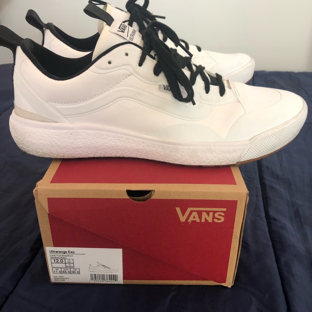Vans Ultrarange Exo - Like New